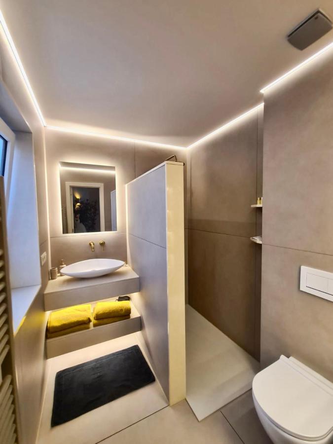 Sleep Inn Antwerpen Bagian luar foto
